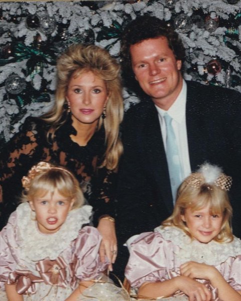 пэрис хилтон, мама пэрис хилтон , семья пэрис хилтон