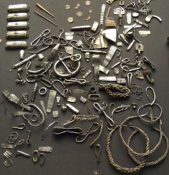 Куэрдельский клад, клад, сокровища, тайные клады, кладоискатели, расхитители гробниц