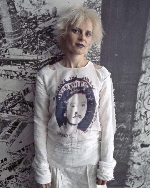 Вивьен Вествуд, Vivienne Westwood, культовые вещи вивьен вествуд, панк, королева панка, британский дизайнер, вествуд умерла
