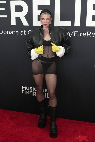 Джулия Фокс грэмми 2025