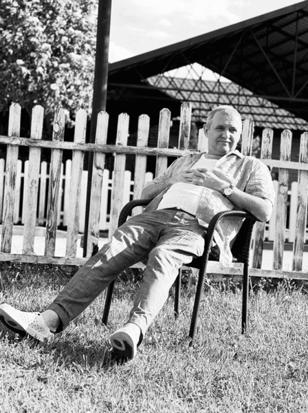 Тато Олі Цибульської