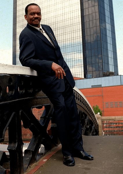 победител от лотарията Победител от лотария, лотария, избягал от страната, поискал пари, преследван, готвач, ударил джакпота, награда, лотария,