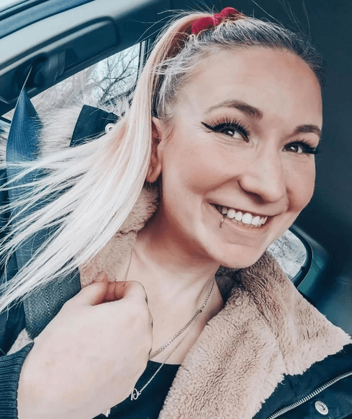 Девушка, женщина, стримерша, улыбка