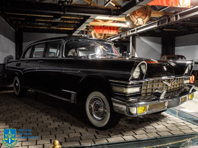 ЗІЛ-111А ЗІЛ-111А