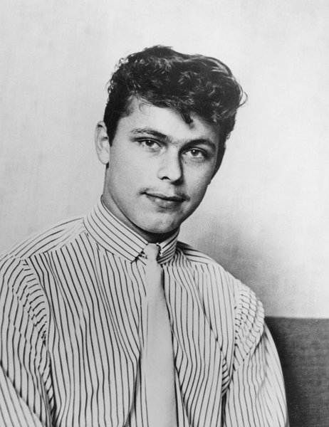 Кларк Олофсон в младостта си Кларк Олофсон започва криминалната си кариера в млада възраст