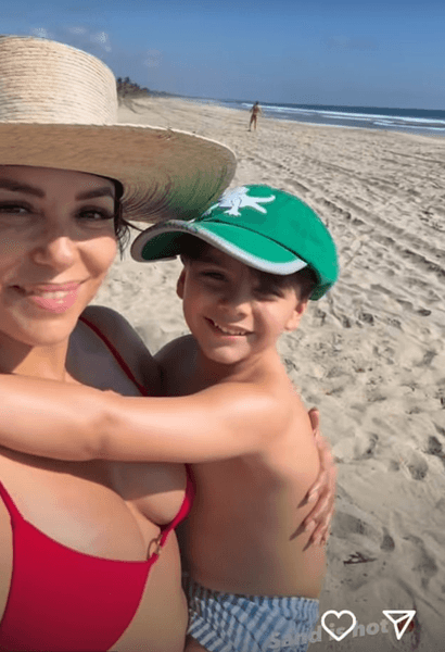 Ева Лонгория с сыном