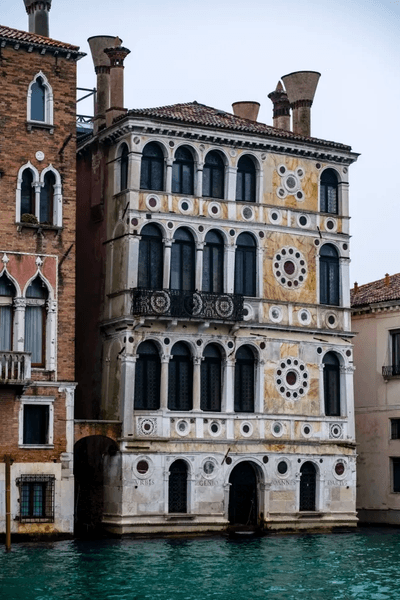 Проклятий палац, палац Ка'Даріо, погані чутки, паранормальна активність, палац за 18 млн євро, знамениті власники,