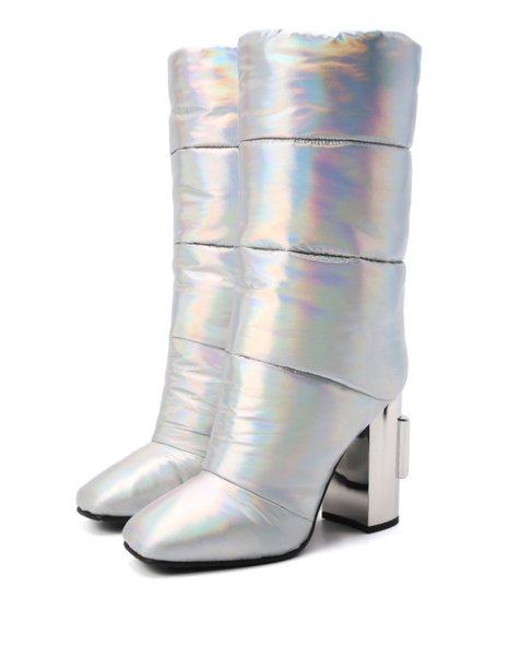 яркие сапоги, сапоги на новый год, тренд сезона, тренды обуви