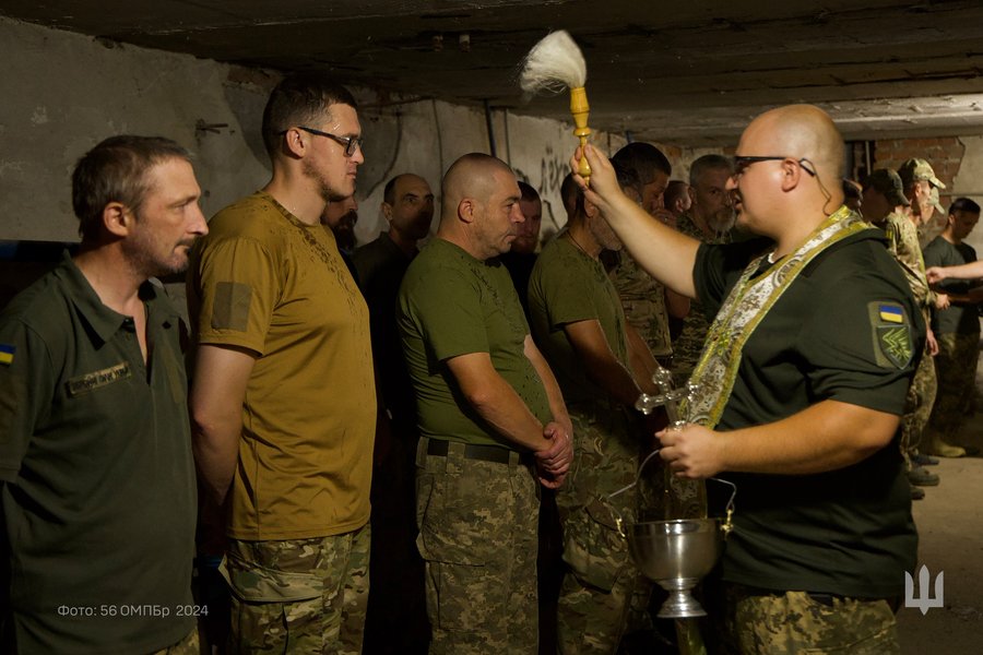 Яблучний Спас 2024 - Яблучний Спас 6 серпня - як ЗСУ святкують Яблучний Спас