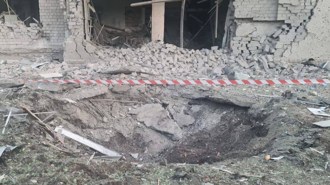 Авиабомба попала в жилой дом