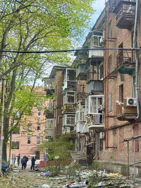 Наслідки російської атаки у Дніпрі Наслідки російської атаки у Дніпрі