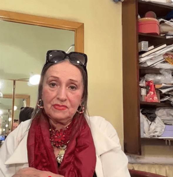 86-летняя Лариса Кадочникова