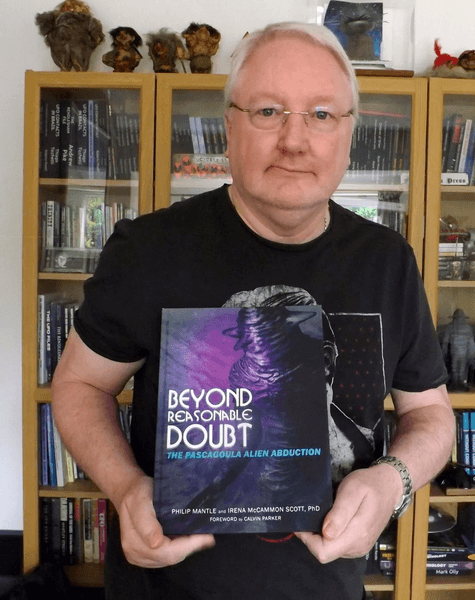 НЛО, инопланетяне, пришельцы, писатель, вторжение инопланетян, мировые лидеры, правительство, горячая точка НЛО, вторжение, исследователь НЛО, эксперт, автор книги, подкаст про НЛО