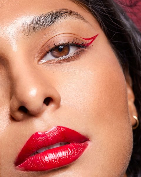 цветные стрелки, макияж, новый год макияж, новогодний макияж