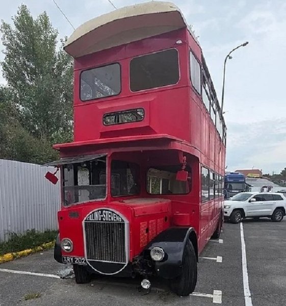 двухэтажный автобус