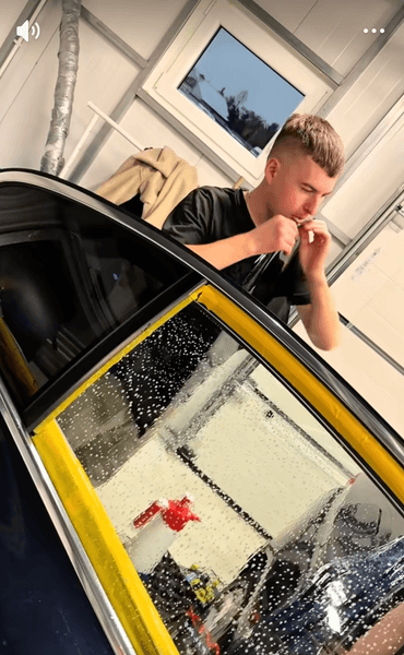 Украинец переехал из Испании в Польшу