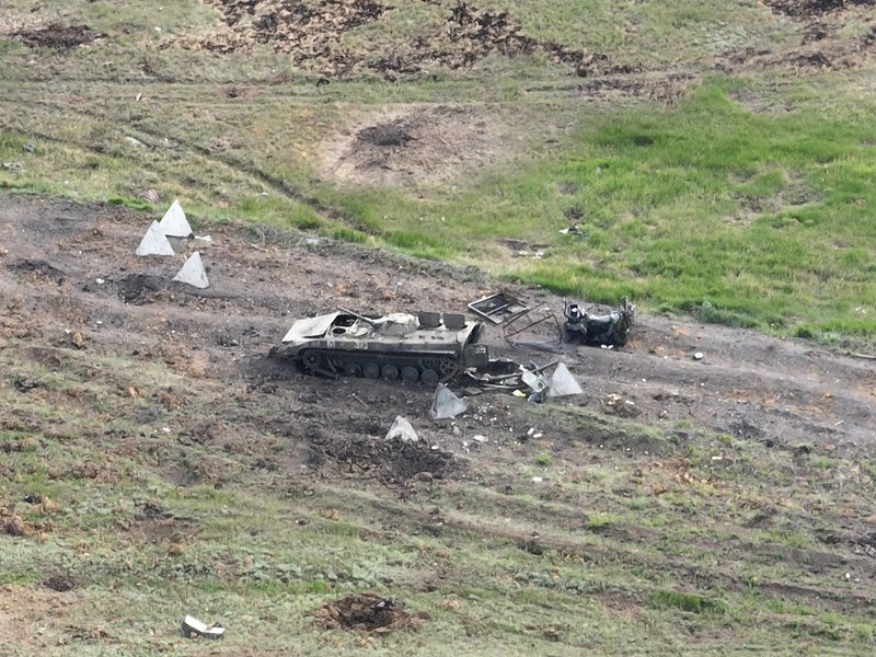 Уничтожена российская техника возле Старомайорского в Донецкой области