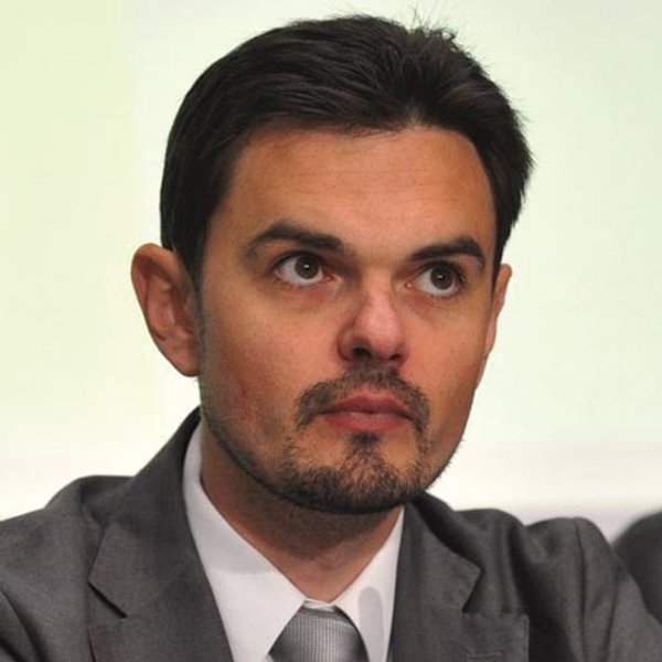 
Дмитрий Золотухин
директор Института постинформационного общества
