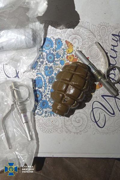 Изъятая в доме рэкетиров бомба