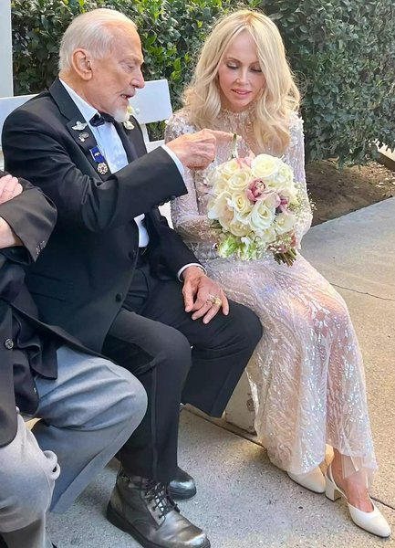 базз олдрін четверта дружина весілля