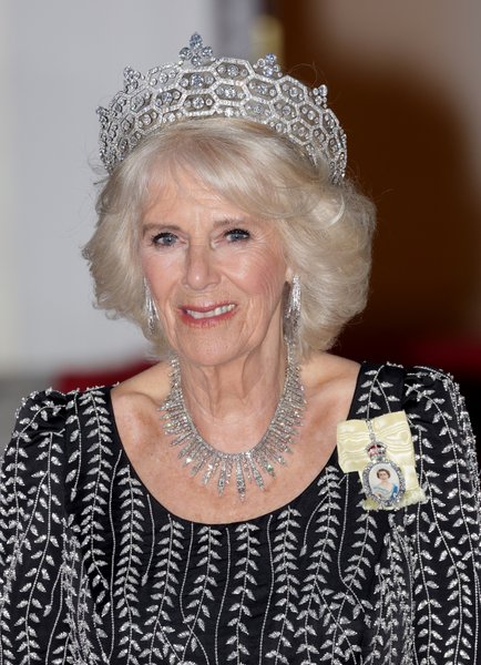 королева консорт камилла, тиара, король карл