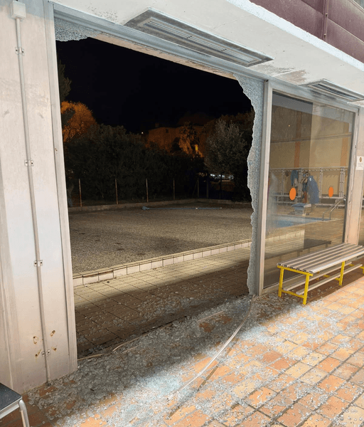 вікно спорткомплекс