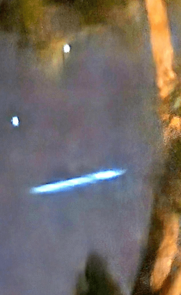 Свет в ночном небе, НЛО, метеор, доказательство существования НЛО, падающая звезда, заметили свет в небе, жена заплакала