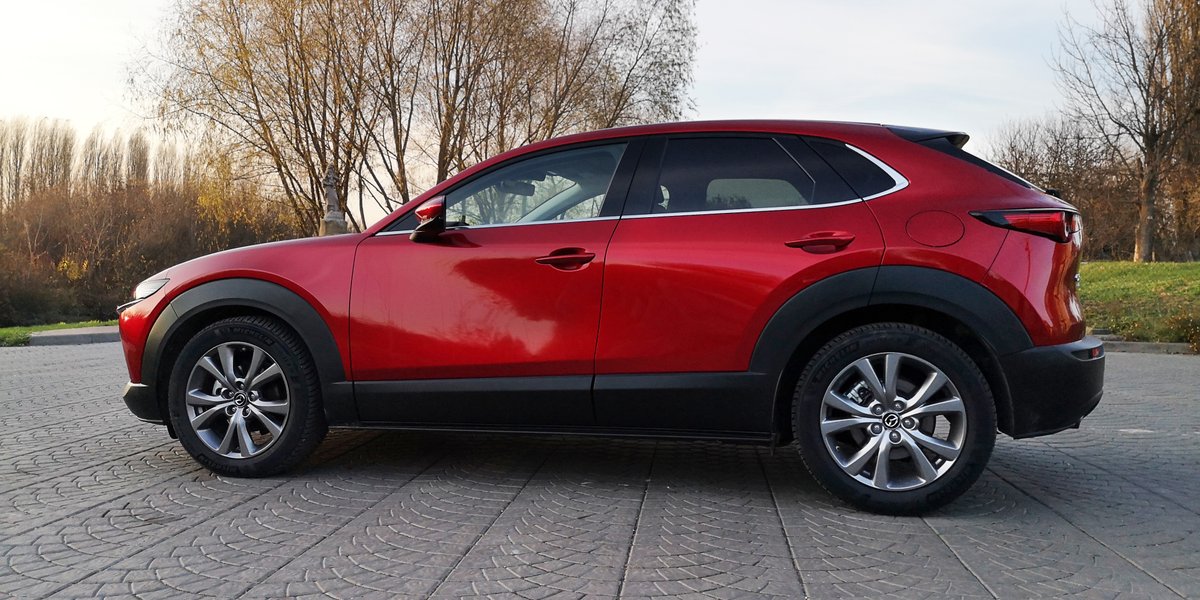 Mazda CX-30, внешний вид, экстерьер, клиренс, фото