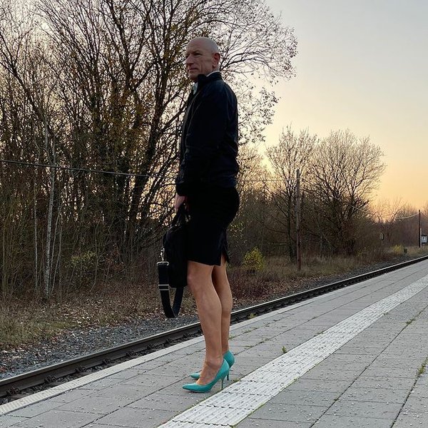 Марк Брайан, одежда