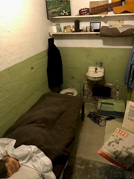 Френк Морріс, Кларенс Енглін, Джон Енглін, втікачі з алькатрасу, алькатрас, в'язниця алькатрас