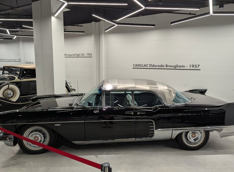 Cadillac Eldorado Brougham 1957