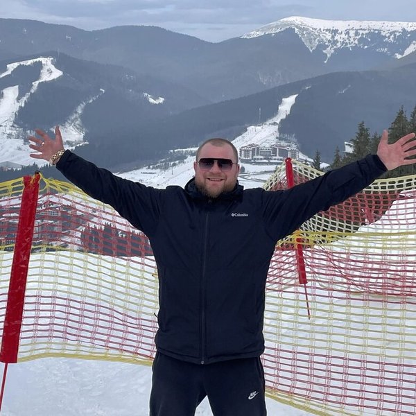 бійка у Смілі, напад у Смілі, конфлікт у Смілі, скандал у Смілі, напад на військового, побиття військового, конфлікт з військовим, вдарив військового