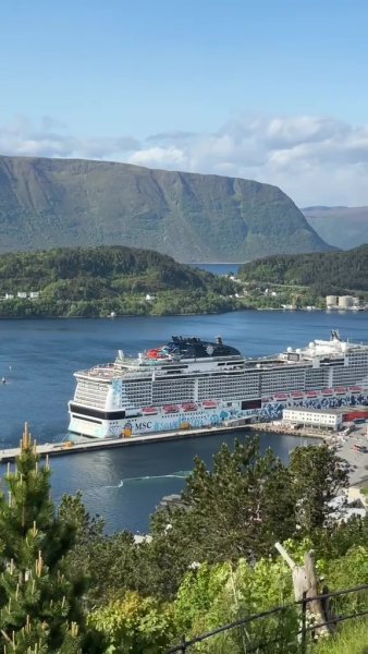 Круїзний лайнер MSC Euribia, корабель