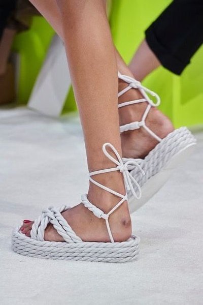 плетеные сандалии 2021