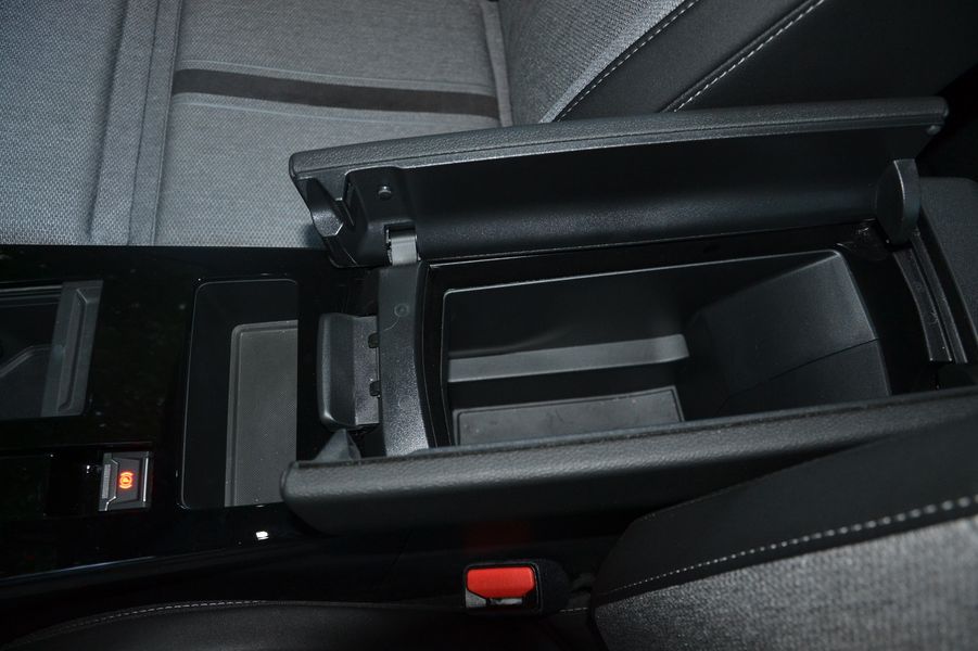 новий Opel Astra, Opel Astra, Opel Astra 2023, Opel Astra L, Opel Astra в Україні