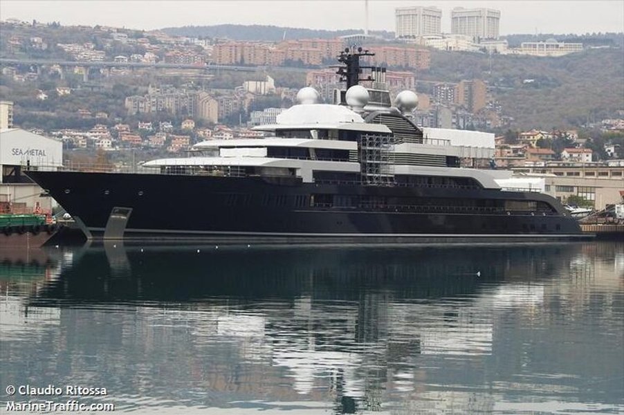 Яхта Игоря Сечина, яхта путина