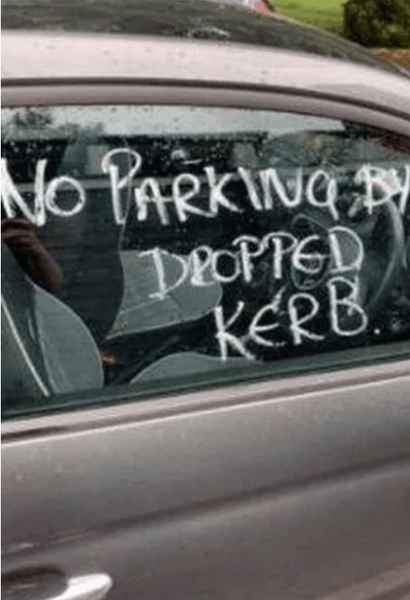 парковка, парковочное место, вандал, вандализм, Великобритания