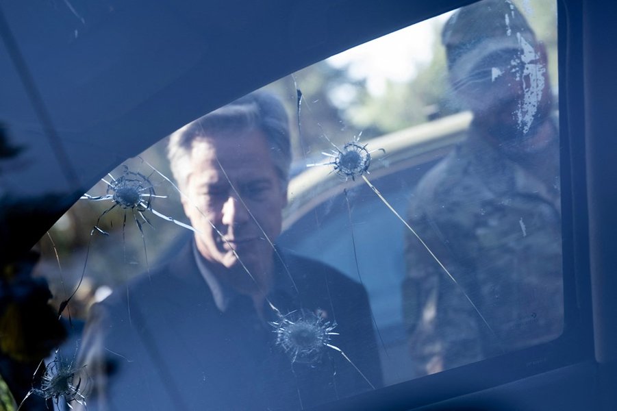 Блинкен спустился в бункер в Киевской области