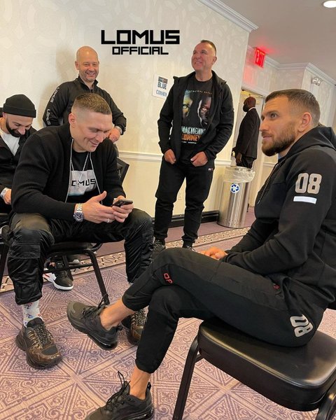 Александр Усик и Василий Ломаченко