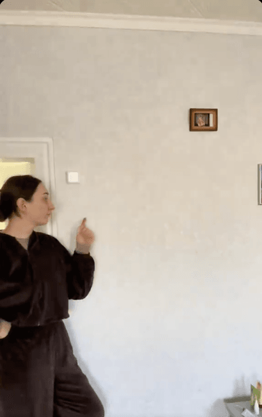 хата в селі 3 Жінка купила хату за 8 тисяч доларів