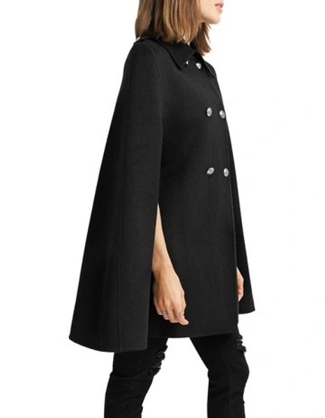 Пальто-кейп – це видозмінений середньовічний плащ