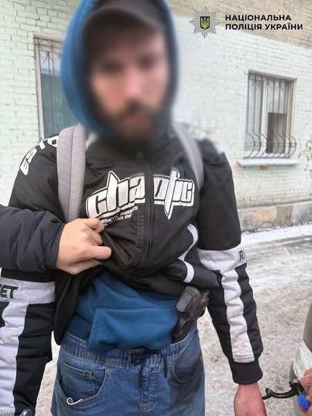 Киянин намагався пограбувати два обмінники