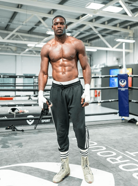 Річард Ріакпрое, боксер, ринг