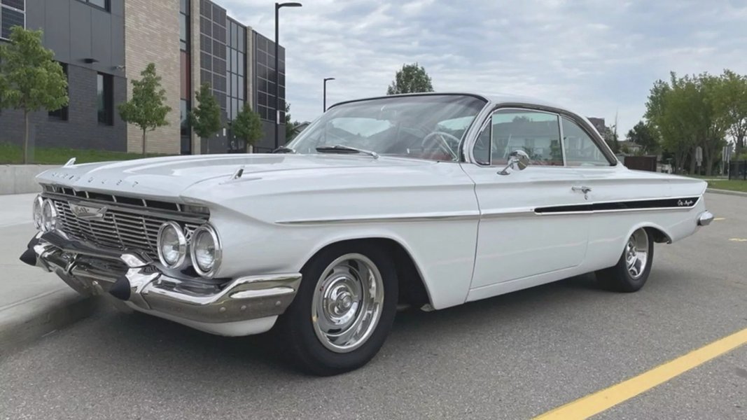 Коллекция автомобилей, ретро авто, заброшенные авто