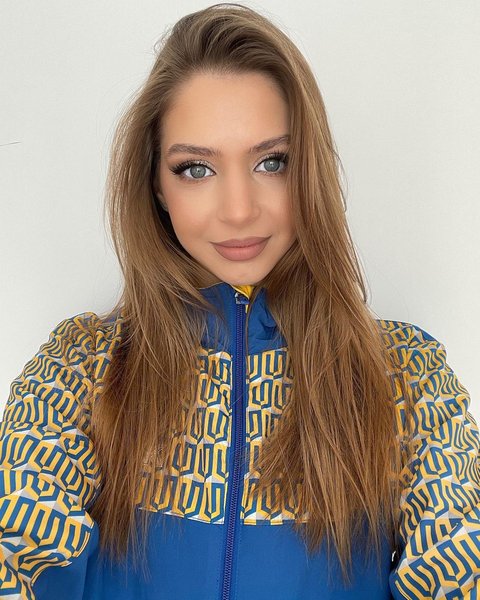 Олександра Назарова, українська фігуристка, фігурне катання, фігуристка Назарова, українська спортсменка, найкрасивіші спортсменки Олімпіади в Пекіні, найкрасивіші дівчата Олімпіади в Пекіні