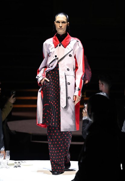 Показ Burberry осень-зима 2023