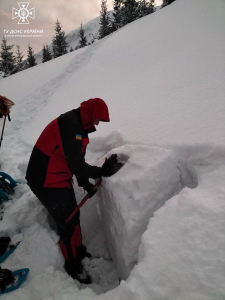 Карпати, Говерла, рятувальники, француз