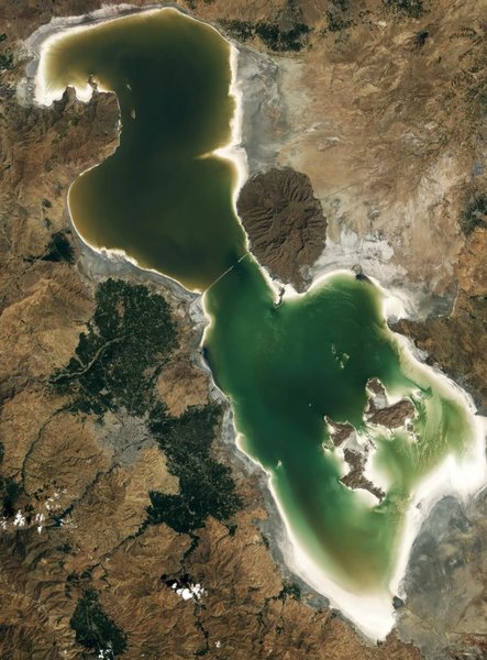 озеро урмия 2020