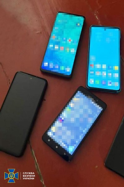 телефоны, смартфоны, агенты РФ, российские агенты, государственная измена