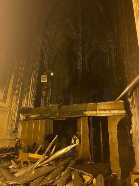 сгорел орган, пожар в костеле святого николая